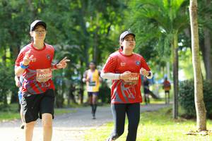 BIB: 0023, 0295
                            <button type="button" onclick="openModal(5129875)" class="btn btn-primary btn-sm float-right btn-popup" data-toggle="modal" data-target=".modal-high-quality">
                        <i class="fas fa-shopping-cart"></i> Add to Cart
                    </button>
                                            <button type="button" onclick="isThisMe(5129875, true)" class="btn btn-success btn-sm float-right btn-popup btn-isme hidden" data-toggle="tooltip" data-placement="bottom" title="นี่คือรูปของคุณใช่ไหม คลิกที่นี่เพื่อเอาเข้าอัลบั้ม">
                        <i class="fas fa-plus"></i> Add to album
                    </button>
                    <button type="button" onclick="isThisMe(5129875, false)" class="btn btn-warning btn-sm float-right btn-popup btn-isnotme hidden">
                        <i class="fas fa-ban"></i> Remove from album
                    </button>